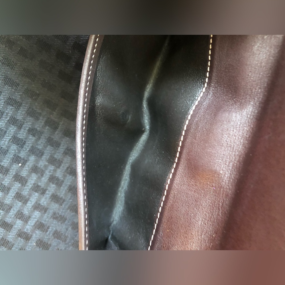 Gucci Long Wallet With Box. In Pristine Condition! - image 5